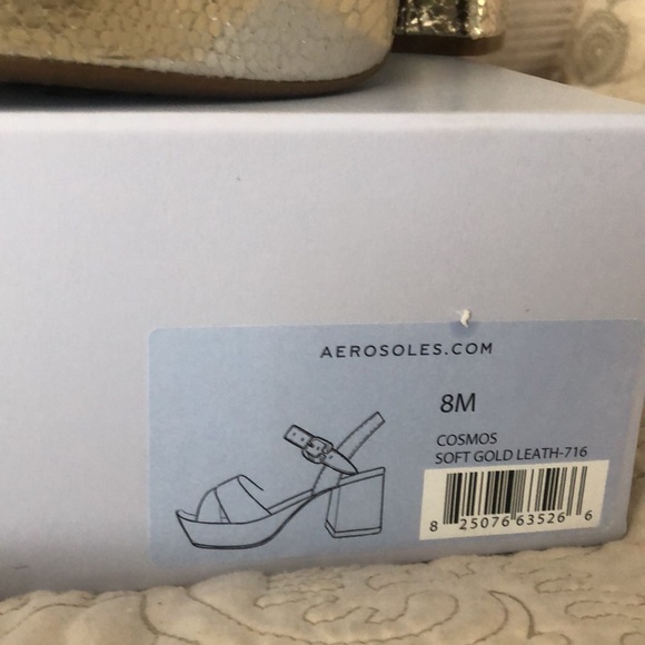 Aerosoles Crisscross Platform cosmos Sandal 8m  Gold Textured Metallic Leather